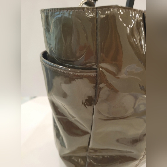 Coach Olive Green Op Art Embossed Patent Leather - Picture 12 of 15